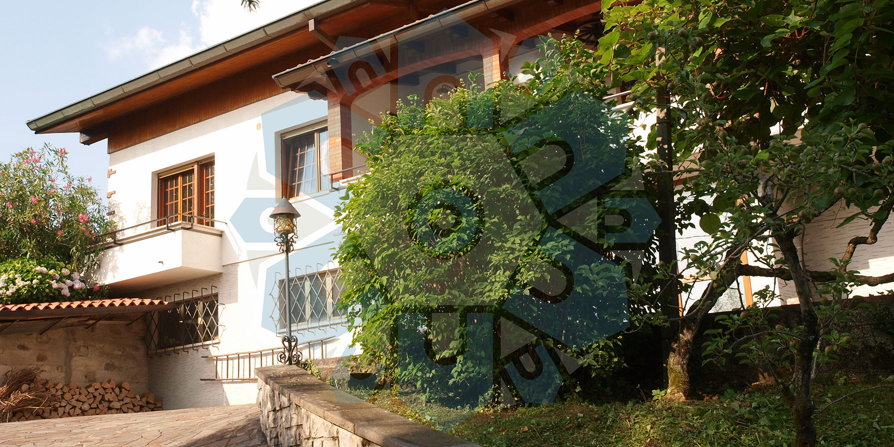 Villa a Tarcento in posizione unica, circondata dal verde e con una vista mozzafiato